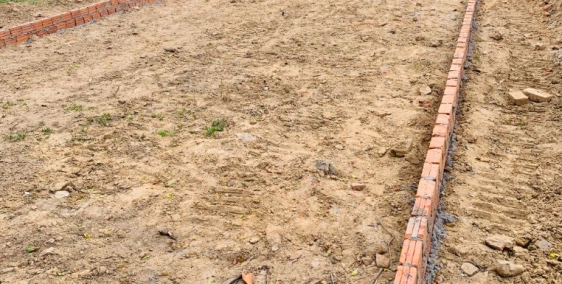 cặp 200m2 ngang 8m mặt tiền QH 15m5 gần dốc Bồ Bồ