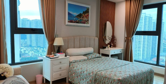 Bán nhanh căn Hoa Hậu  chung cư Legacy, hướng Đ-N 5,3 tỷ