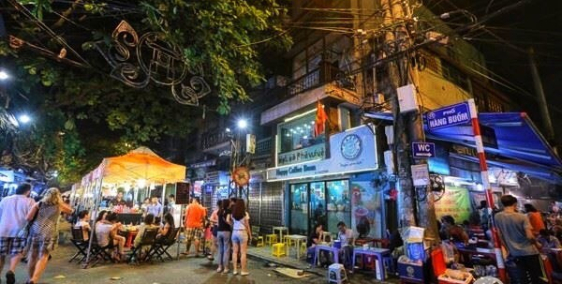 Cần bán nhà mặt phố Hàng Buồm chính chủ