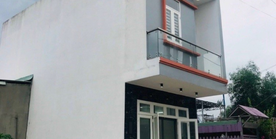 Nhà đang cho thuê cần tiền bán rẻ 490tr 1trệt1 lầu Hóc Môn