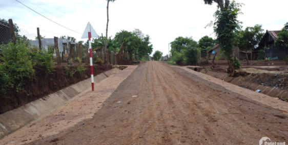 Bán đất thổ cư, sổ hồng riêng 365tr/lô , mặt tiền đường trục chính lộ giới 12m