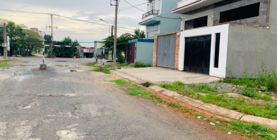 Chính chủ bán gấp đất ngay MT đường Tô Ngọc Vân, Thủ Đức. Giá chỉ 2.4 tỷ 80m2