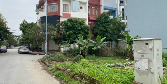 Bán đất mặt đường Trần Văn Giáp, KĐT Vạn Phúc, TP HD, 94.4m2, đường 13.5m, giá r