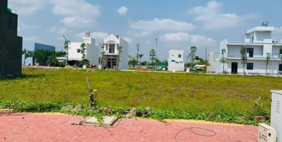 CHỈ 1TỶ6 LÀ SỞ HỮU NGAY LÔ ĐẤT VÀNG TẠI KCN HOÀ BÌNH, SHR, 150M2,TIỆN KINH DOANH