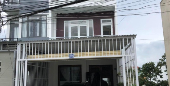 Bán nhà mặt tiền đường Cổ loa p2 Tp Đalat