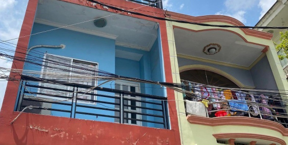 Nhà mặt tiền đường 12m. Phan Huy Ích, cạch C/c Phúc Yên. 4.7 tỷ