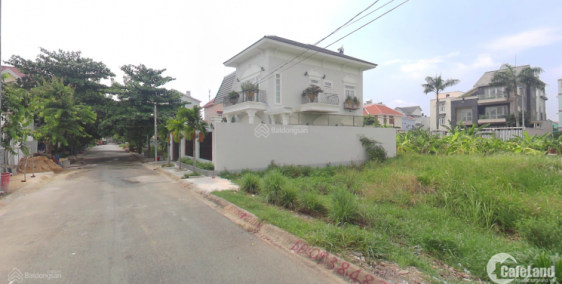 Bán đất Quận 7, ngay mt Lý Phục Man, gần THCS Huỳnh Tấn Phát 100m2 giá 2.8tỷ