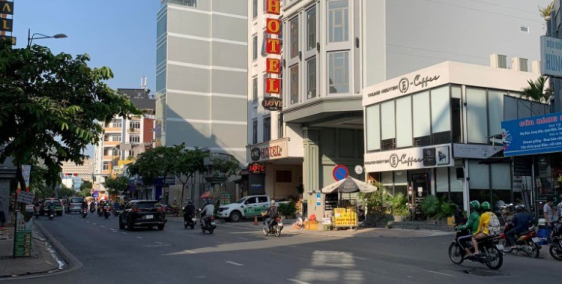 (HIẾM) Tòa nhà MT Nguyễn Văn Quá, 5 tầng, ĐẲNG CẤP