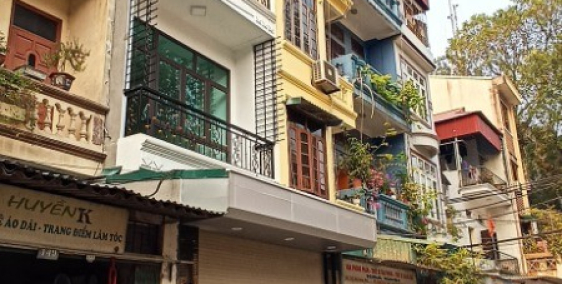 Bán nhà Phân lôPhan Văn Trường  - Mặt tiền 7m2 DT 70m2 giá 15 tỷ Lh 0386380199