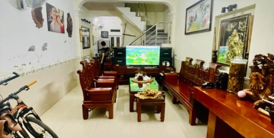 Bán Nhà Kim Giang 46m2 4T MT 4m Giá nhỉnh 7 tỷ kinh doanh, ô tô vào