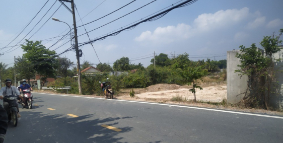 BÁN NHÀ MẶT TIỀN BÀ THIÊN, NGAY ỦY BAN NHUẬN ĐỨC, SHR, TIỆN KINH DOANH