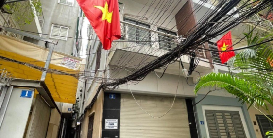 Bán Nhà Đống Đa Nhỉnh 9 Tỉ, Sát Mặt Phố Xã Đàn, Hai Thoáng