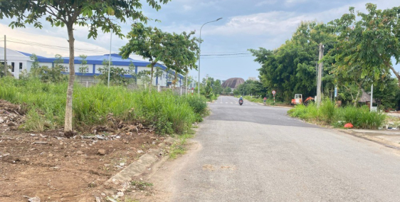 4 lô cuối Ngay UBNN , KCN Bình Phước , Giá Sỉ cho khách Lẻ