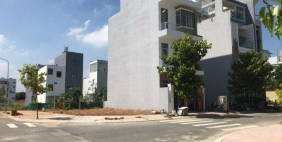 Cần bán đất nền KDC Phú Hồng Thịnh 10 đường QL1K, giá chỉ 20tr/m2, sổ riêng, XTD