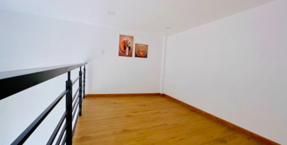 Bán nhà cấp 4 có gác lửng, giá chỉ 850 triệu, Ngay trạm thu phí An Sương An Lạc