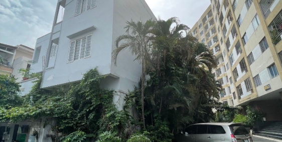 Hẻm 8m đường D2, P25, ngang 8m * 15m, 3 tầng, lô góc có GARA ô tô, KD tốt, 22 tỷ