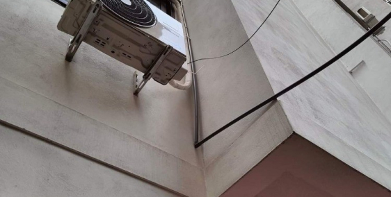 Canh trai nhờ bán hộ căn nhà mỹ đình 36m2 *4 tầng giá 3.95 tỷ