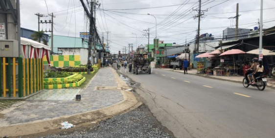 Cần bán lô đất mặt tiền tỉnh lộ 10 giá chỉ 800 triệu