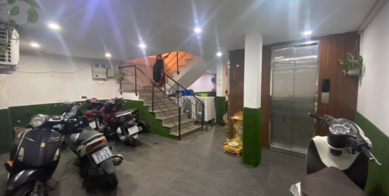 Bán toà CCMN 8 tầng thang máy Nguyễn Thị Định, 21PN khép kín, doanh thu 80tr