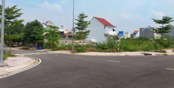 Thanh lí gấp đất KDC Kim Sơn, Lê Văn Lương, Tân Phong, Quận 7. Sổ riêng. 3.2 tỷ