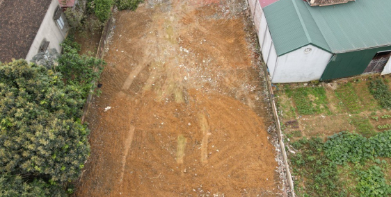 cắt lỗ bán lô đất 636/,400m2 xây dựng,đường dh09,hòa thạch