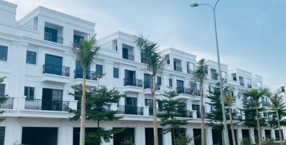 Bán ngay căn shophouse hai mặt tiền vị trí siêu đẹp thuộc KĐT mới Xuân Hòa