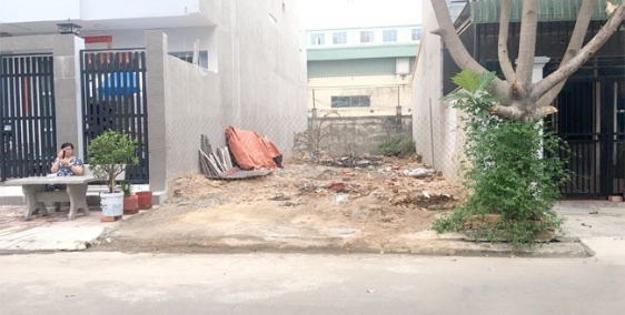 Kẹt tiền bán gấp lô đất MT Bùi Đình Túy, Bình Thạnh. Giá 2tỷ/80m2, sổ hồng riêng