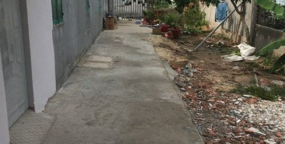 Cần bán lô đất thổ cư 412,2m2 có 3 phòng trọ nằm trong KDC Trung An giá 3.6 tỷ