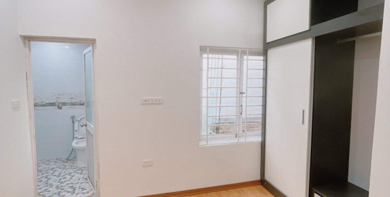 Bán nhà Đống Đa, Nguyễn Lương Bằng, 1.95 tỷ, 25mx4T, MT 4m. 973222992.