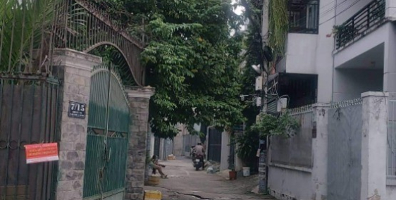 HẺM XE HƠI - SỔ NỞ HẬU ĐẸP - KHÔNG LỖI PHONG THUỶ.