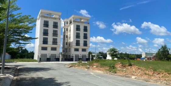 Tôi cần bán gấp đất 100m2, MT Trương Thị Kiện, Củ Chi , 1,2 tỷ, SHR sang tên nga