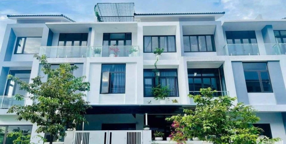 NHÀ MT 11.5M NGAY TRUNG TÂM TP HUẾ -CẠNH SIÊU THỊ AEON MALL