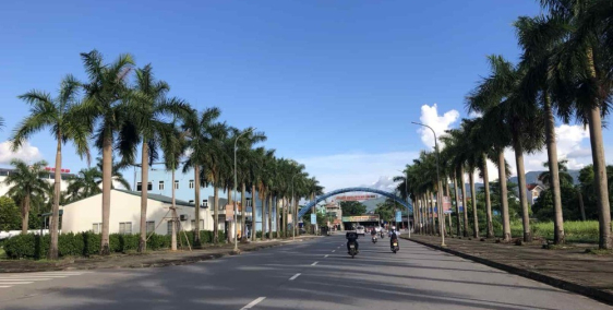 Gấp! Bán đất Lương Sơn Hoà Bình, 2872m2, gần KCN Lương Sơn. Giá giật mình 800k/m