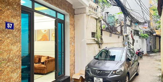 Nhỉnh Hơn 5 Tỷ Sở Hữu Căn Nhà Riêng Tại Quận Thanh Xuân Gara 7 Chỗ Vào Nhà!