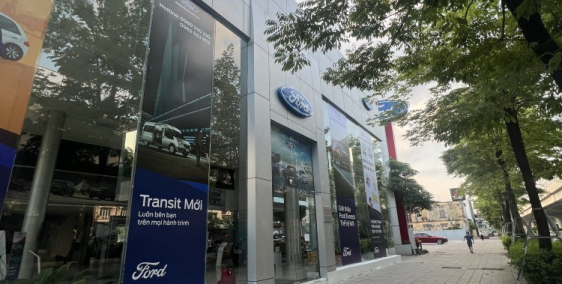 Nhà mặt ngõ Phạm Văn Đồng, phân lô ôtô đỗ cửa 65m2, mt4.5m*5T, 7.5 tỷ.