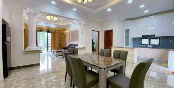 Bán lỗ 1 tỷ nhà biệt thự vườn Long An