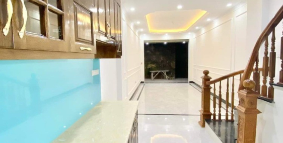 BÁN NHÀ ĐÔNG NGẠC 35M2 GIÁ 2.8 TỶ XÂY 5 TẦNG ĐẸP LUNG LINH