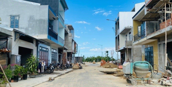 Cần vốn kinh doanh bán gấp đất Tầm Vu p26 Bình Thạnh. 100m2 giá chỉ 2tỷ4. SHR.