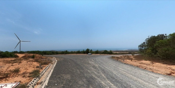 3000m2 cần bán 2 mặt tiền đường xã Hòa Thắng, view biển, sổ sẵn