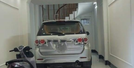 Bán nhà đường Trần Phú,Hà Đông,44m x 5 tầng,Ô tô, Gần phố