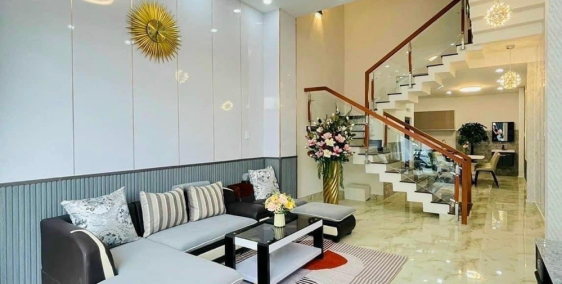 Bán nhà đường Nguyễn Kiệm,P 3, Quận Phú Nhuận, 1 trệt 2 lầu, DT52m2 giá 3.9 tỷ