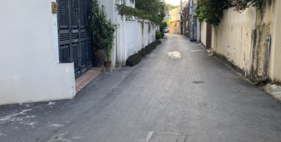 GẤP NHÀ NGỌC THỤY (GIẢM CHÀO 300TR) CÒN 4,4 TỶ, LÔ GÓC, Ô TÔ TRÁNH. LH