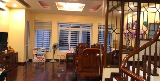 Bán Nhà Phân Lô 6 Tầng Lô Góc Trung Kính Đôi Cầu Giấy 3 Bước Ra Phố 76m2 MT 6.5m