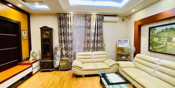 Siêu hiếm Hồng Tiến-Long Biên- Ôtô- MT 5m- Lõi trung tâm- 0359388123.