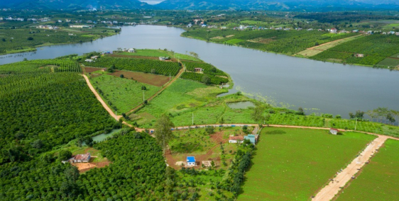 Đất nền nghỉ dưởng cạnh hồ Phúc Thọ diện tích 500m2 giá 3.9 tỷ đã có sổ