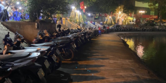 Bán gấp!! Biệt Thự Bán Đảo - KĐT Linh Đàm - Hoàng Mai 255m2 - Kinh doanh đỉnh.