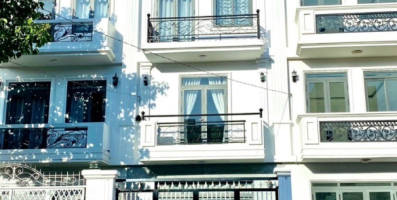 BÁN NHÀ MẶT TIỀN 1 TRỆT 2 LẦU GIÁ RẺ KHU VỰC CẦN THƠ