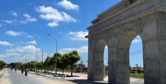 Cần tiền bán gấp 3 lô liền kề ngay trung tâm thị trấn huyện Tiền Hải, Thái Bình