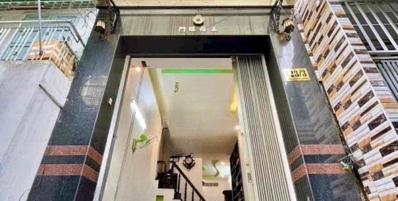 Nhà Trệt 2 Lầu - Hẽm 123 Đ. Châu Văn Liêm ( gần chợ Tân An)