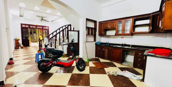 Cần bán gấp nhà phố Phạm văn Đồng 58m2, 5T, ô tô tránh, vào nhà, mặt ngõ thông,